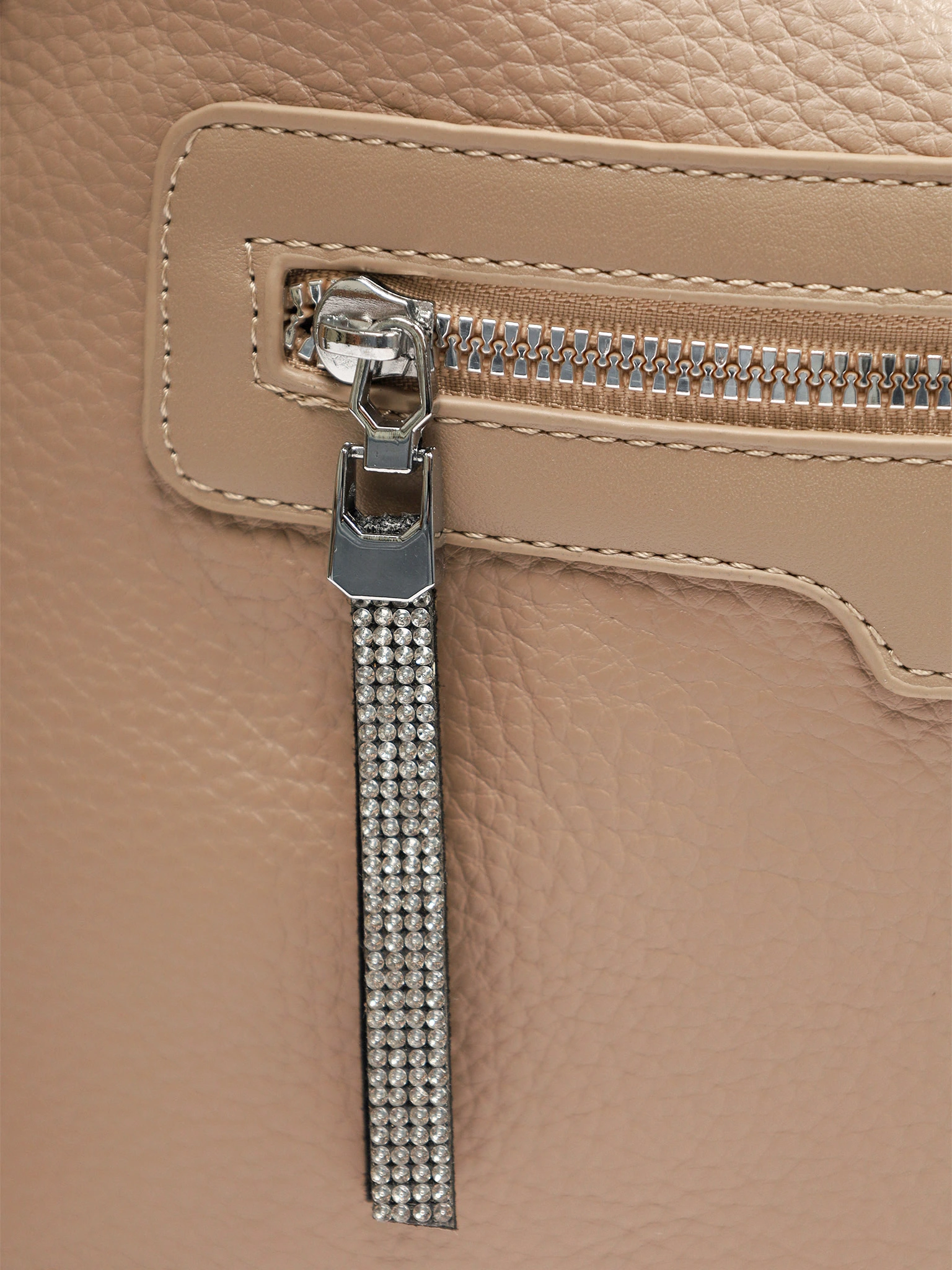 Сумка-шоппер  с декоративным пуллером со стразами в ассортименте